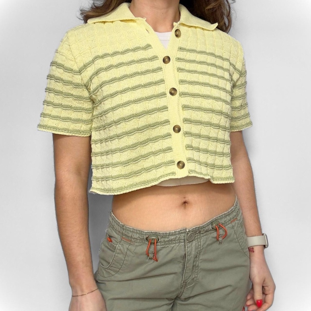 Urban Outfitters Kimchi Blue Oliver Button-Down Sweater Yellow Green Size XS
